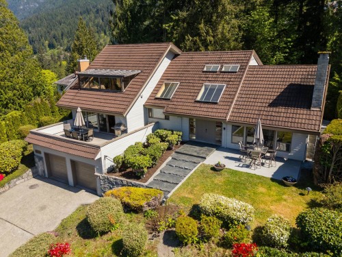 8570 Ansell Place  West Vancouver, BC V7W 2W3