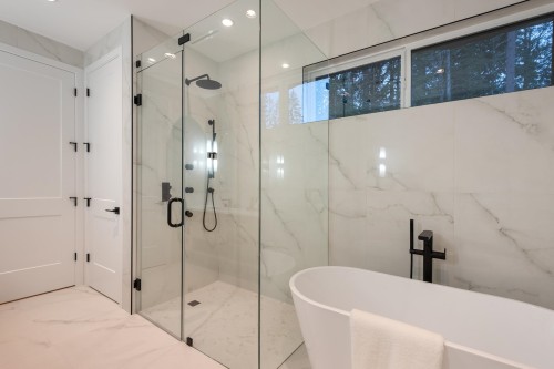1484 Copper Beech Place, Coquitlam, BC - Indoor Photo Showing Bathroom
