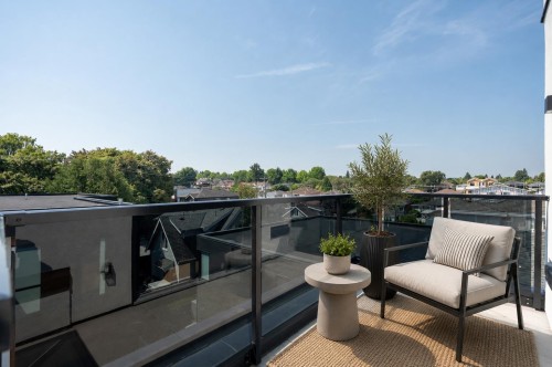 2-1450 30Th Avenue E, Vancouver, BC - Outdoor With Exterior