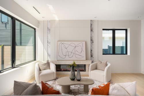 2-1450 30Th Avenue E, Vancouver, BC - Indoor