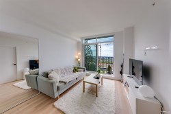 1001-8750 University Crescent Burnaby, BC V5A 0G9