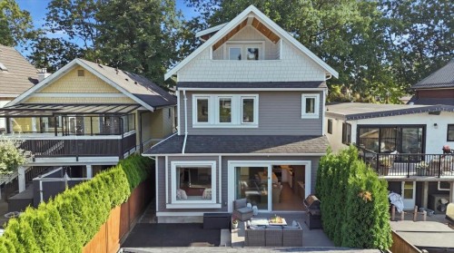 2137 2Nd Avenue E, Vancouver, BC - Outdoor With Deck Patio Veranda