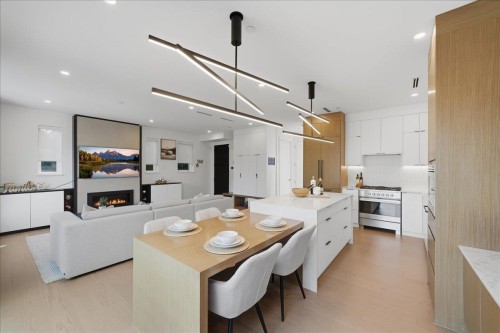 2137 2Nd Avenue E, Vancouver, BC - Indoor