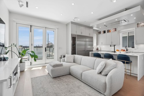 72 57Th Avenue E, Vancouver, BC - Indoor