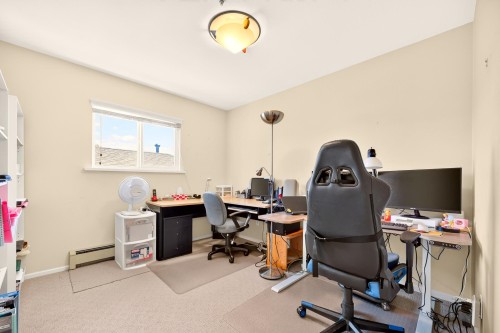 6673 Gladstone Street, Vancouver, BC - Indoor Photo Showing Office