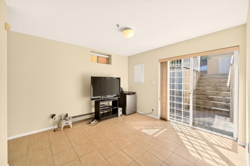 6673 Gladstone Street, Vancouver, BC - Indoor