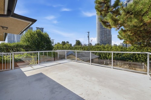 4656 Brentlawn Drive, Burnaby, BC - Outdoor