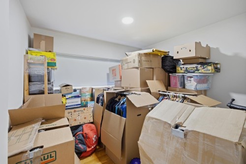 4656 Brentlawn Drive, Burnaby, BC - Indoor