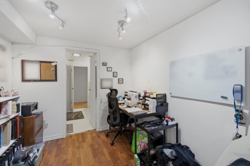 4656 Brentlawn Drive, Burnaby, BC - Indoor Photo Showing Office