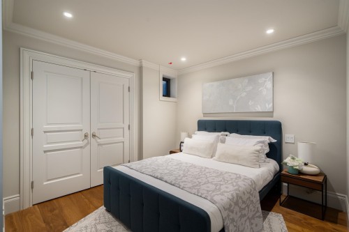 5989 Churchill Street, Vancouver, BC - Indoor Photo Showing Bedroom