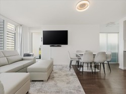 1707-5515 Boundary Road  Vancouver, BC V5R 0E3