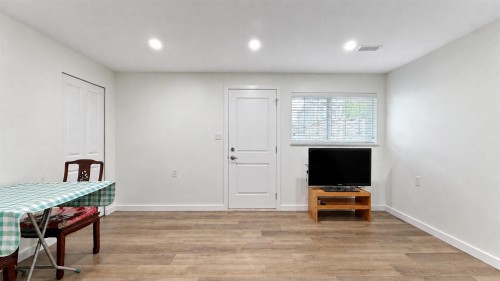 2184 35Th Avenue E, Vancouver, BC - Indoor Photo Showing Other Room
