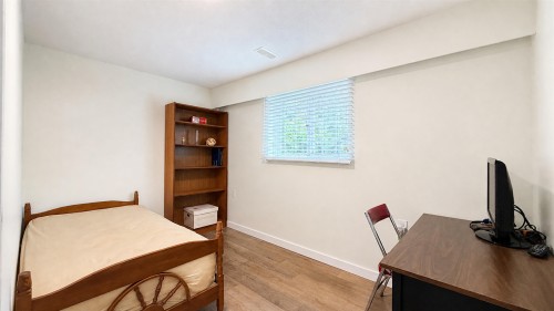 2184 35Th Avenue E, Vancouver, BC - Indoor Photo Showing Office