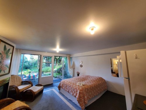 1372 Ottawa Avenue, West Vancouver, BC - Indoor Photo Showing Bedroom
