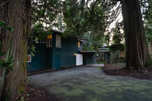 1372 Ottawa Avenue, West Vancouver, BC - Outdoor