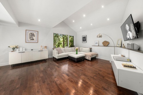 2086 Rivergrove Place, North Vancouver, BC - Indoor