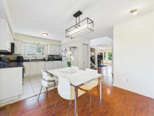 1961 Flynn Crescent, Coquitlam, BC - Indoor Photo Showing Other Room
