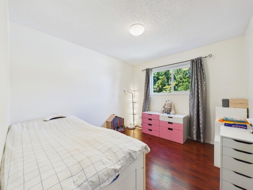 1961 Flynn Crescent, Coquitlam, BC - Indoor Photo Showing Bedroom