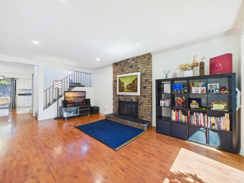 1961 Flynn Crescent, Coquitlam, BC - Indoor Photo Showing Living Room With Fireplace