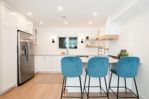 361 19Th Street W, North Vancouver, BC - Indoor