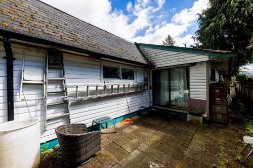 3297 Fromme Road, North Vancouver, BC - Outdoor