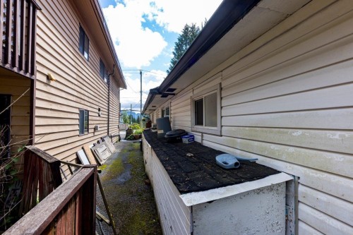 3297 Fromme Road, North Vancouver, BC - Outdoor With Exterior