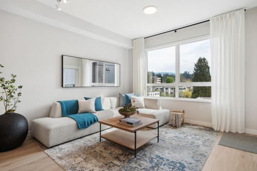 515-110 17th Street E North Vancouver, BC V7L 0K4