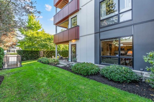 108-20331 Dewdney Trunk Rd, Maple Ridge, BC - Outdoor