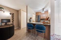 210-1545 2nd Avenue E Vancouver, BC V5N 1C8