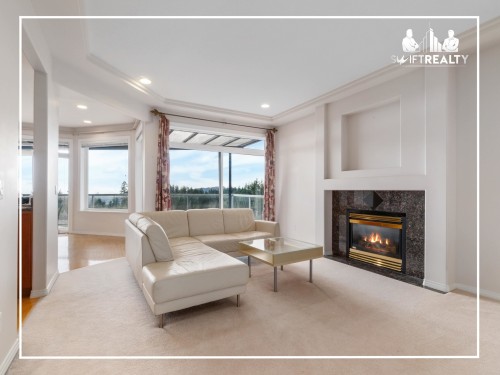 2570 Diamond Crescent, Coquitlam, BC - Indoor Photo Showing Living Room With Fireplace
