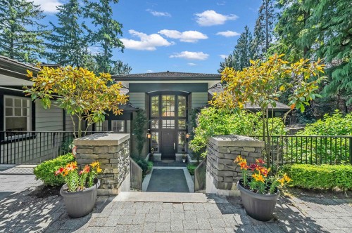 4668 Clovelly Walk, West Vancouver, BC - Outdoor With Deck Patio Veranda