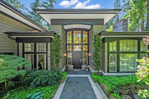 4668 Clovelly Walk, West Vancouver, BC - Outdoor