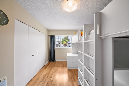1071 Spar Drive, Coquitlam, BC - Indoor Photo Showing Other Room