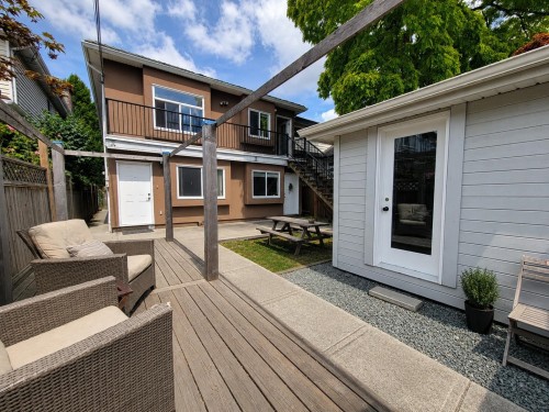 760 49Th Avenue E, Vancouver, BC - Outdoor With Deck Patio Veranda With Exterior