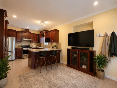 760 49Th Avenue E, Vancouver, BC - Indoor Photo Showing Kitchen With Stainless Steel Kitchen