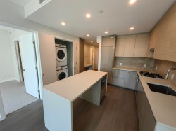 1110-2186 Gilmore Avenue Burnaby, BC V5C 0N7