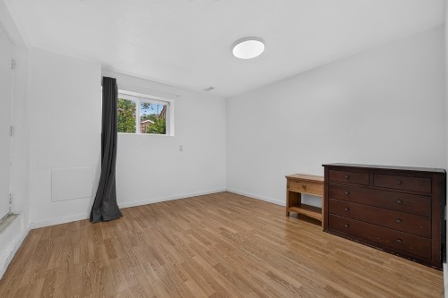 2316 Nanaimo Street, Vancouver, BC - Indoor Photo Showing Other Room