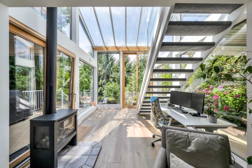 5623 Eagle Court, North Vancouver, BC - Indoor