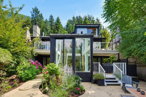 5623 Eagle Court, North Vancouver, BC - Outdoor