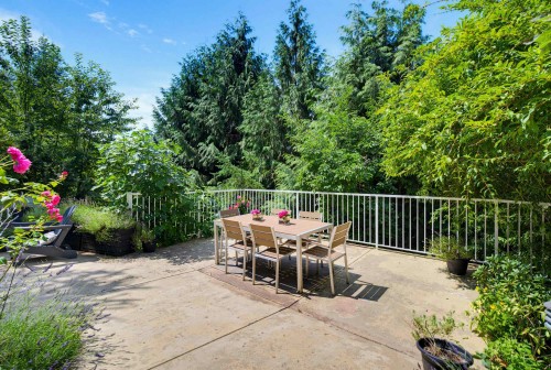 5623 Eagle Court, North Vancouver, BC - Outdoor