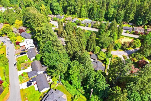 1463 Avonlynn Crescent, North Vancouver, BC - Outdoor With View