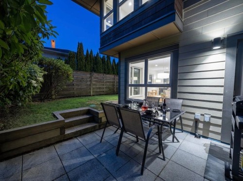 2982 Chesterfield Avenue, North Vancouver, BC - Outdoor With Deck Patio Veranda With Exterior