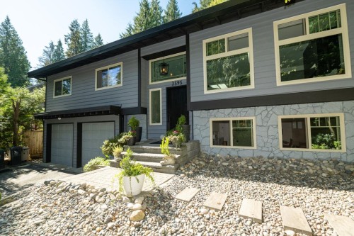 3595 Princess Avenue  North Vancouver, BC V7N 2E4