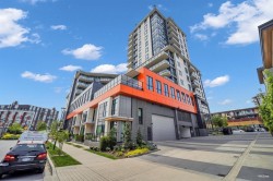 803-3996 Dumfries Street  Vancouver, BC V5N 0J1