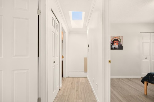 5962 49A Avenue, Delta, BC - Indoor Photo Showing Other Room