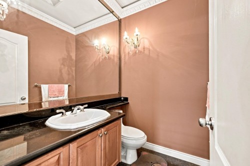 10031 Leonard Road, Richmond, BC - Indoor Photo Showing Bathroom