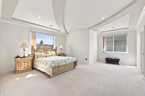 10031 Leonard Road, Richmond, BC - Indoor Photo Showing Bedroom