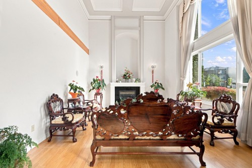 10031 Leonard Road, Richmond, BC - Indoor
