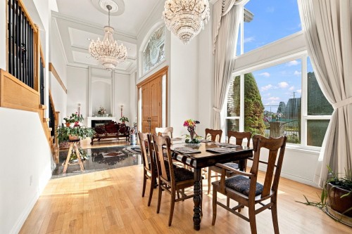 10031 Leonard Road, Richmond, BC - Indoor Photo Showing Dining Room