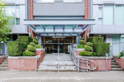 804-1133 Homer Street  Vancouver, BC V6B 0B1